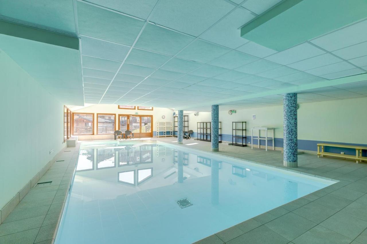 Le Chevreuil - 3 Chambres, Terrasse, Piscine Flumet Eksteriør billede